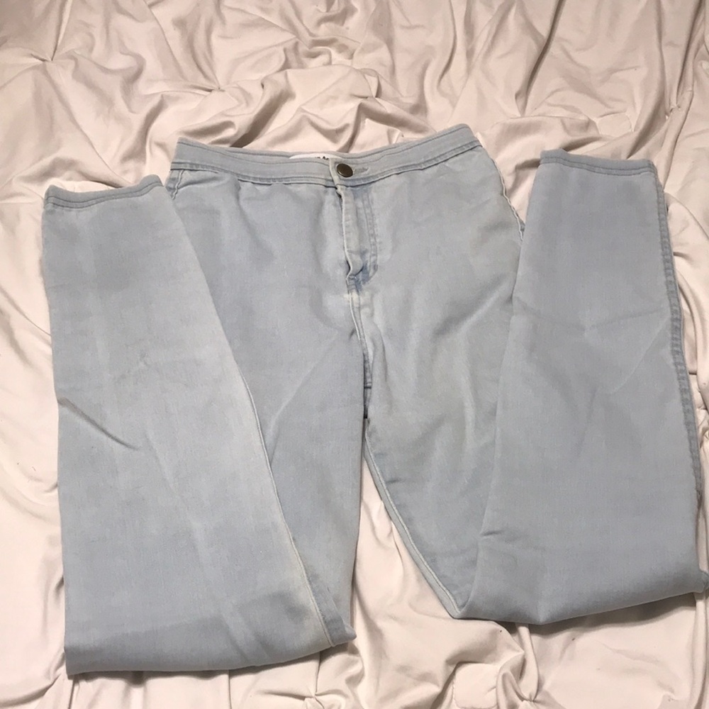 Easy Jean